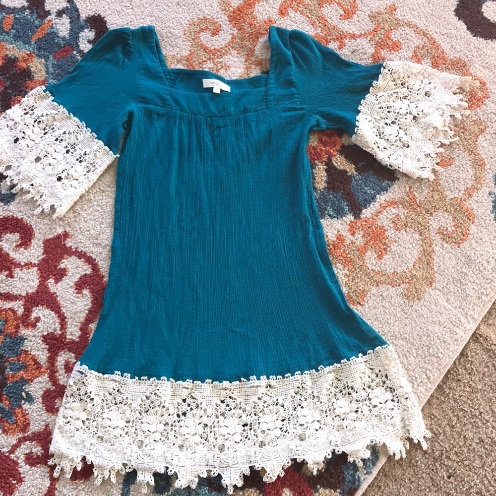 Umgee ladies top